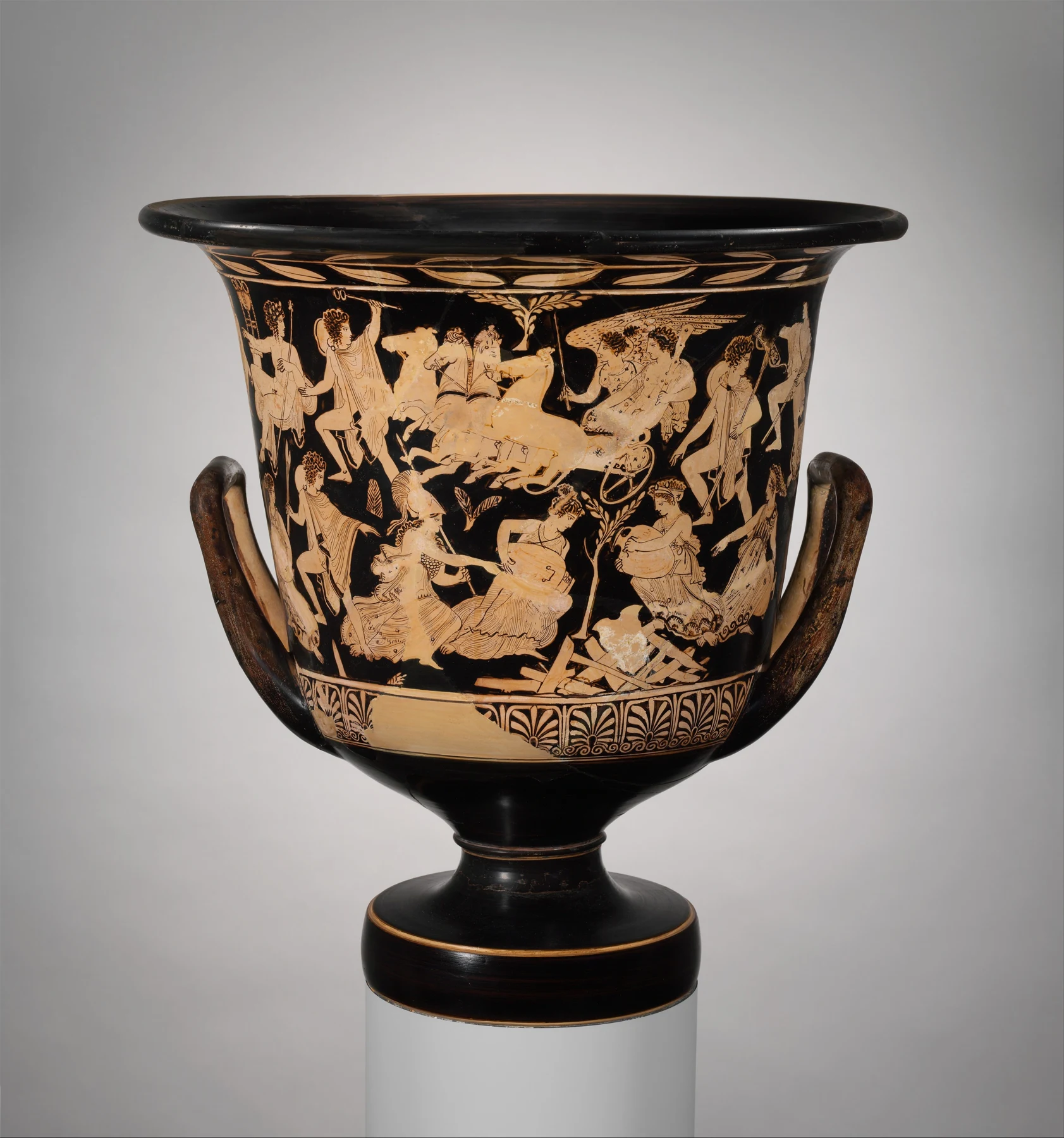 Attic red-figure vessel, 4th century BCE; depicts Heracles’s apotheosis, not Alcestis’s rescue. Metropolitan Museum, 52.11.18; public-domain photograph