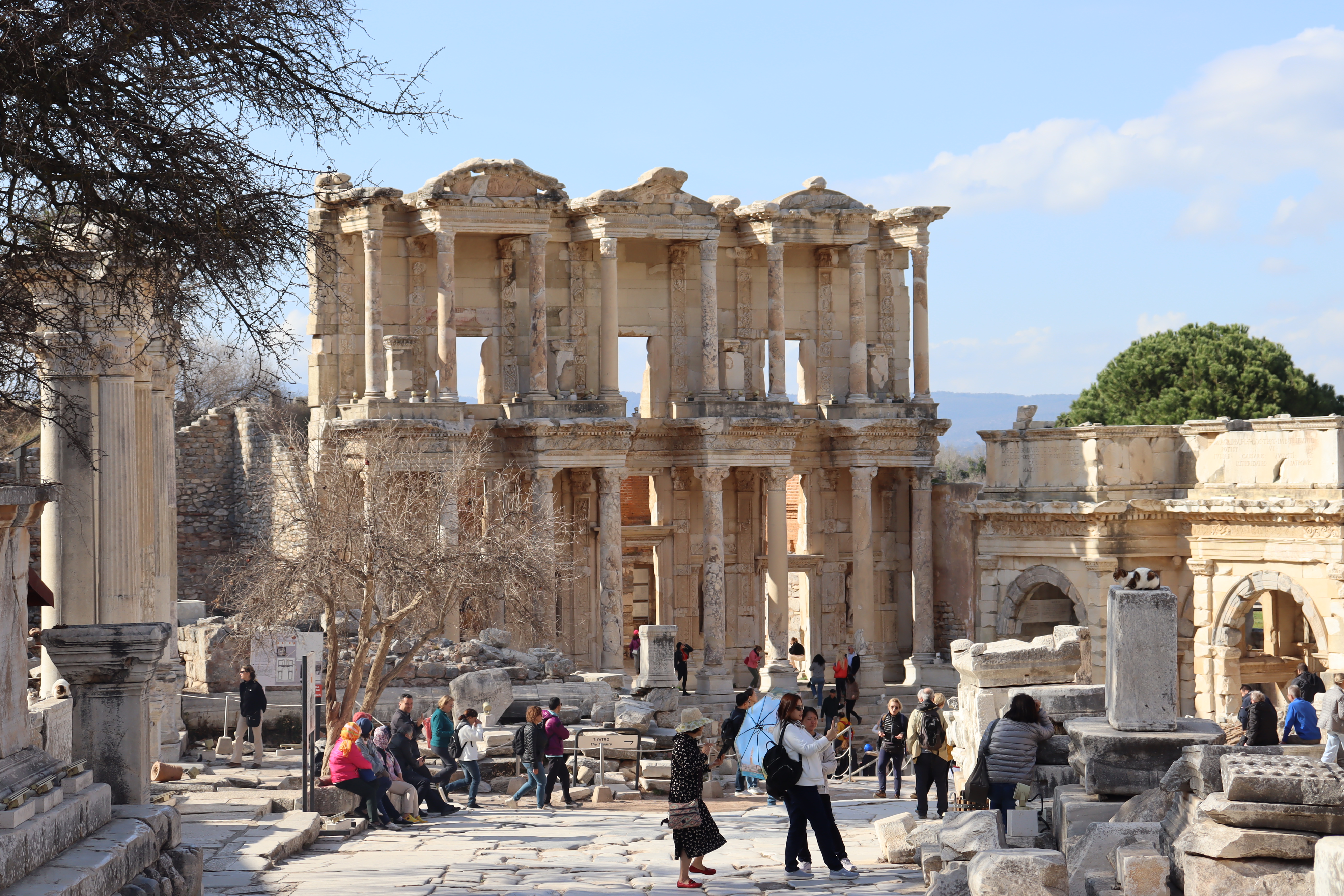 The Library of Celsus at Ephesus in a modern photograph. This Roman monument identifies the city, not the Sleepers' cave. Emre Dokur, CC BY-SA 4.0